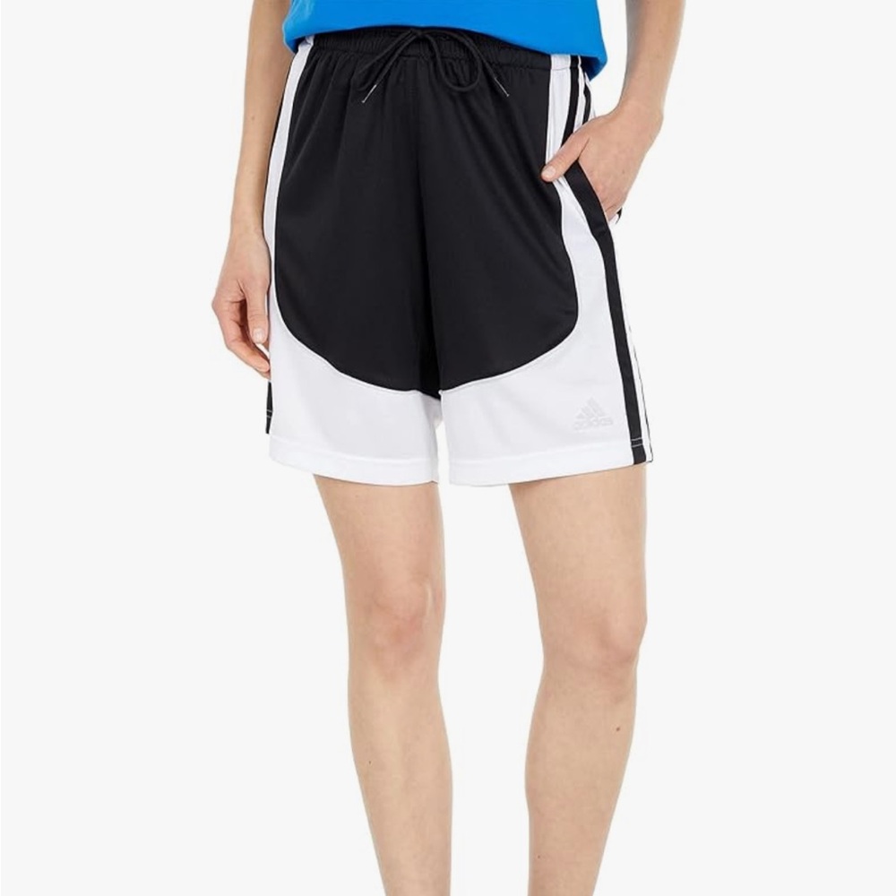 ADIDAS 365 Women In Power Black & White Basketball Shorts Size Small NWT